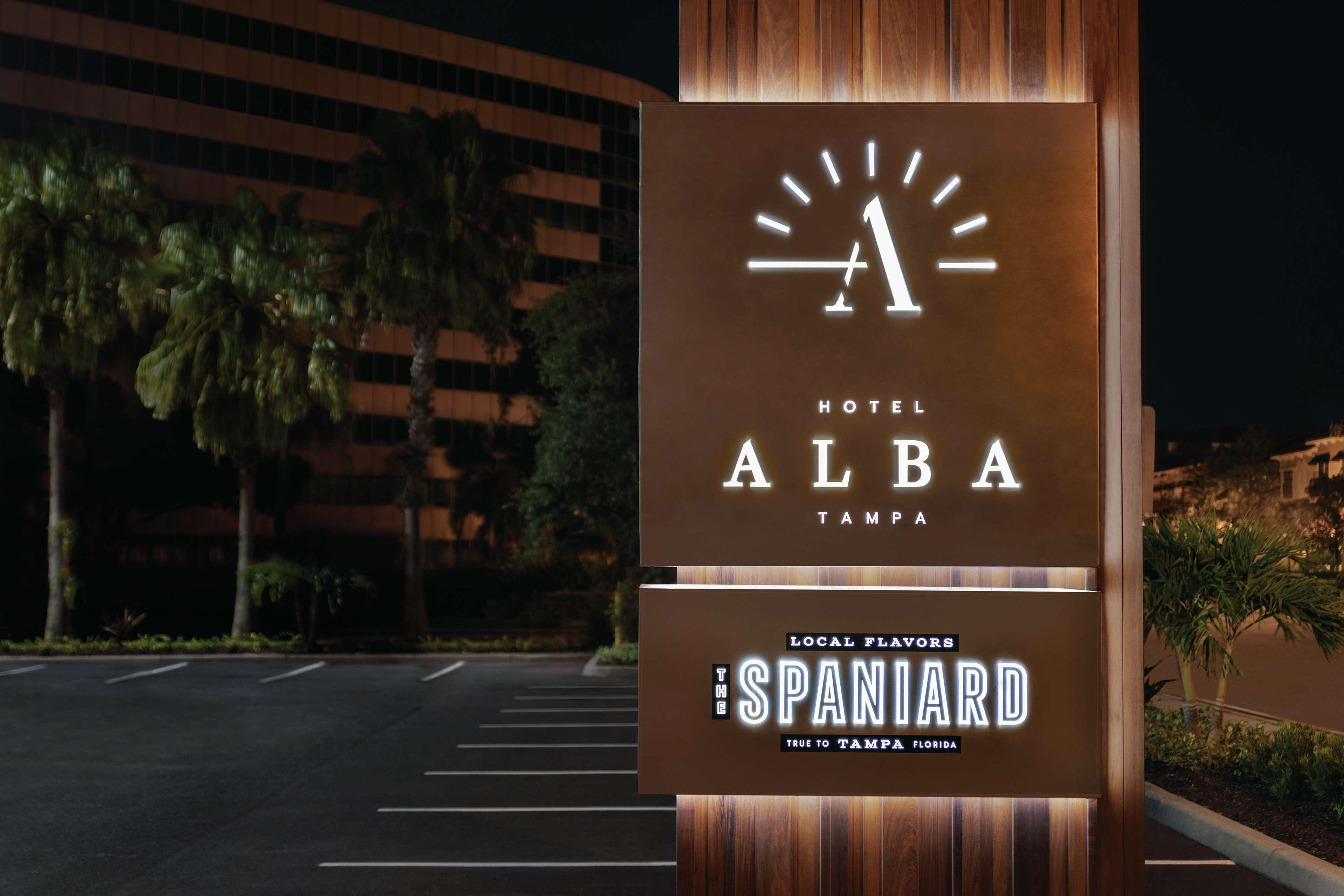 Alba Tampa, Tapestry Collection By Hilton Hotel 4*